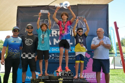 Imagen_noticia_Triatlon_Parque_de_la_Familia_Kids_Roberto_Barsby355.jpg