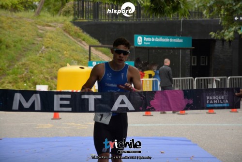 Imagen_noticia_Triatlon_Parque_de_la_Familia253.jpg