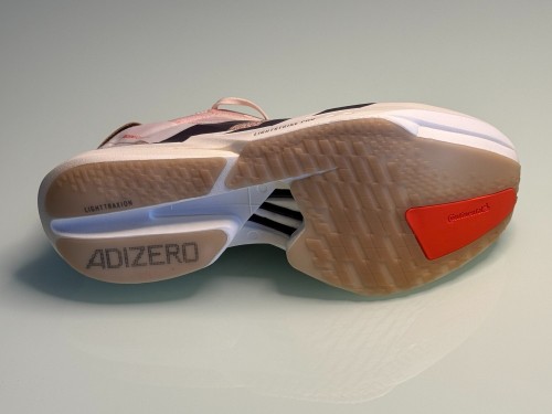 Imagen_noticia_adidas_Adizero_Pro_4_P3-compressed.jpg