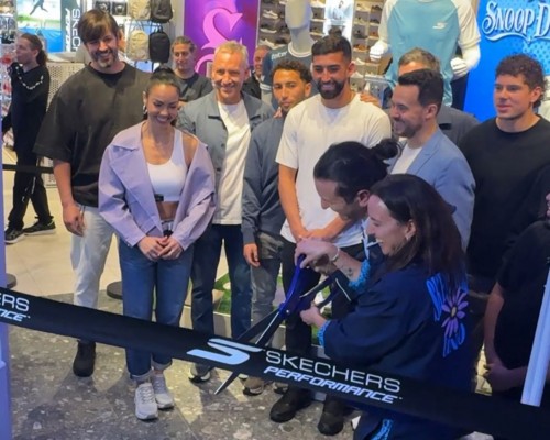 imagen_noticia_tienda_Skechers_World_of_Sports_Costanera_Center-2.jpg