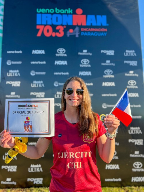 Imagen_noticia_Chilenos_en_IRONMAN_70_3_Encarnacion_Paraguay_2025_Maria_Niklitschek.jpg