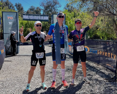 Imagen_2_Noticia_Simon_Gomez_y_Maria_Yoselin_Gangas_son_los_campeones_del_Triatlon_Colbun_2025.png