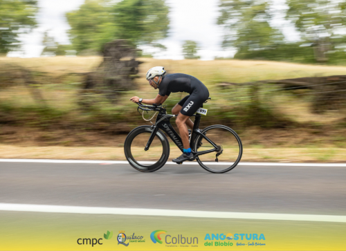 Imagen_2_Noticia_Mas_de_100_triatletas_participaron_en_la_1_edicion_del_Triatlon_Destino_Angostura_2025.md.png