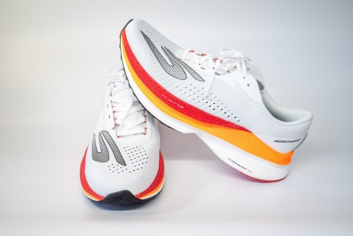 Imagen_noticia_Skechers_P2-compressed.jpg