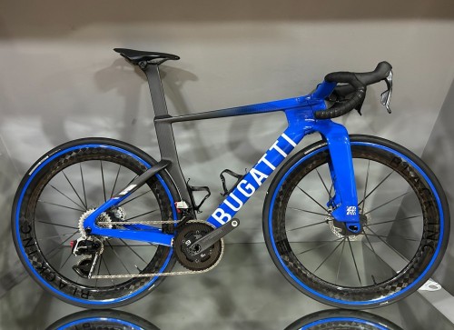 Imagen_noticia_Bugatti_Factor_ONE_5-compressed.jpg