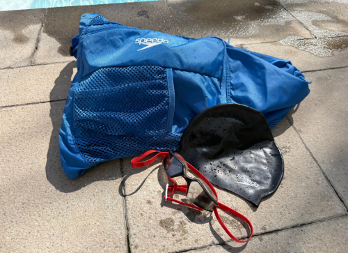 Imagen_3_Noticia_Para_tus_esenciales_en_el_agua_Conoce_la_mochila_Speedo_Ventilator_Deluxe.md.png