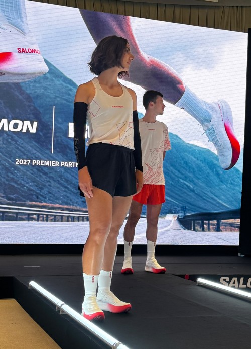 Imagen_2_Noticia_Salomon_firmo_un_acuerdo_oficial_por_cinco_anos_con_IRONMAN.md.jpg