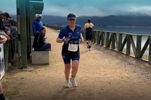 Imagen_2_Noticia_Colbun_vivio_su_triatlon_con_mas_de_450_triatletas_2026.md.jpg
